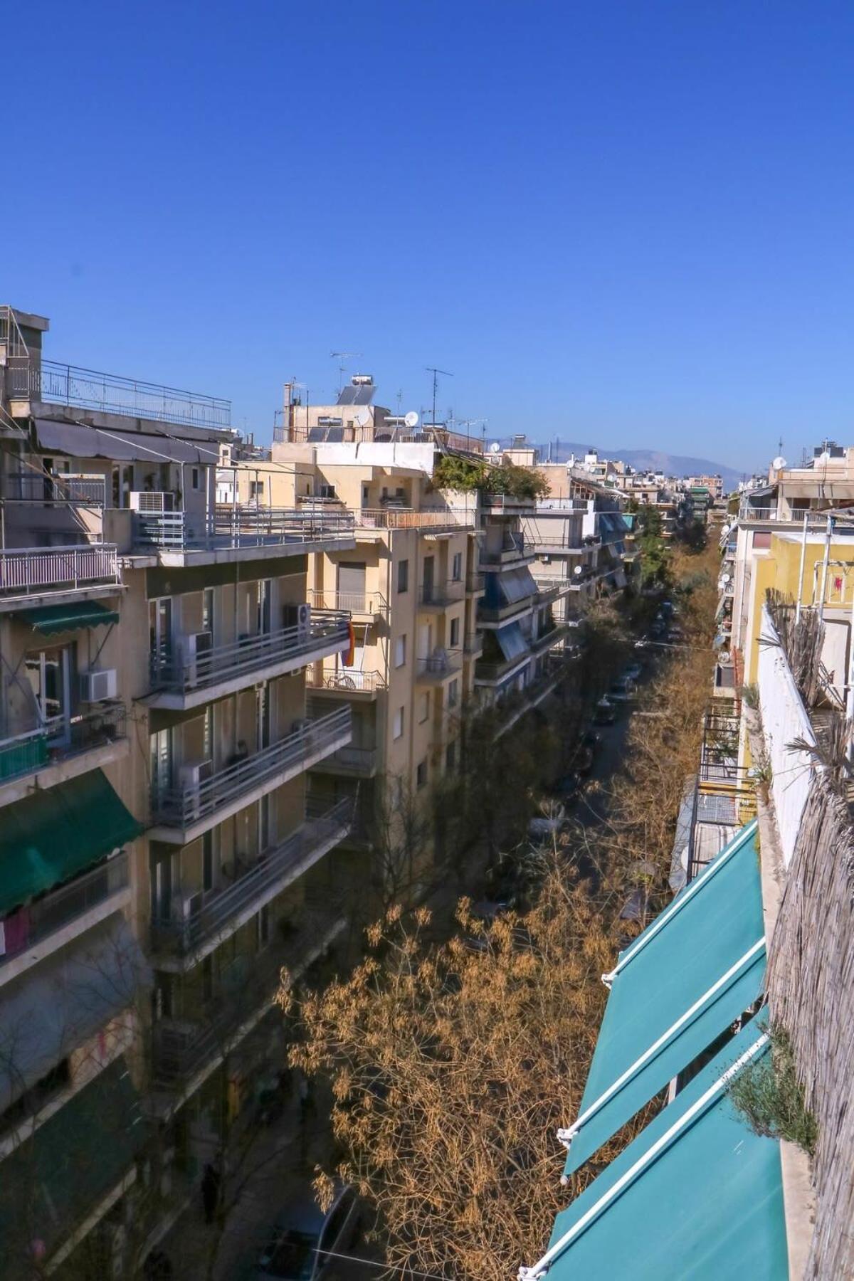 Topfloor Central Apt With Urban Views,3' To Metro Apartment Athens Exterior photo